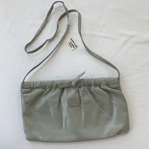 Vintage elegant Anne Klein genuine leather light gray purse